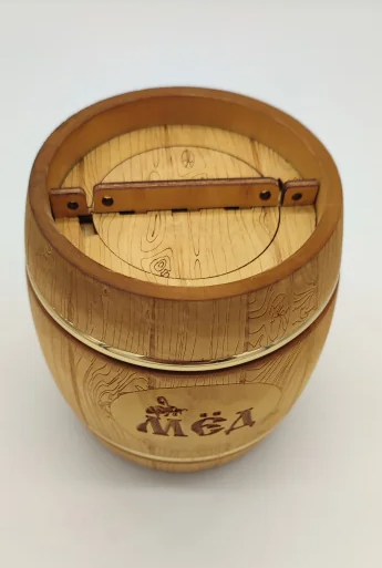 Мёд диких медоносов Вятский 500гр Бондарь (подарочная упаковка) Фото Мёд диких медоносов Вятский 500гр Бондарь (подарочная упаковка)