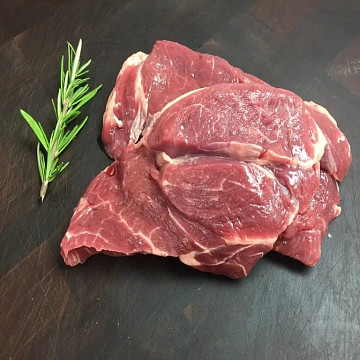 Окорок жеребятины без кости Фото Окорок жеребятины без кости